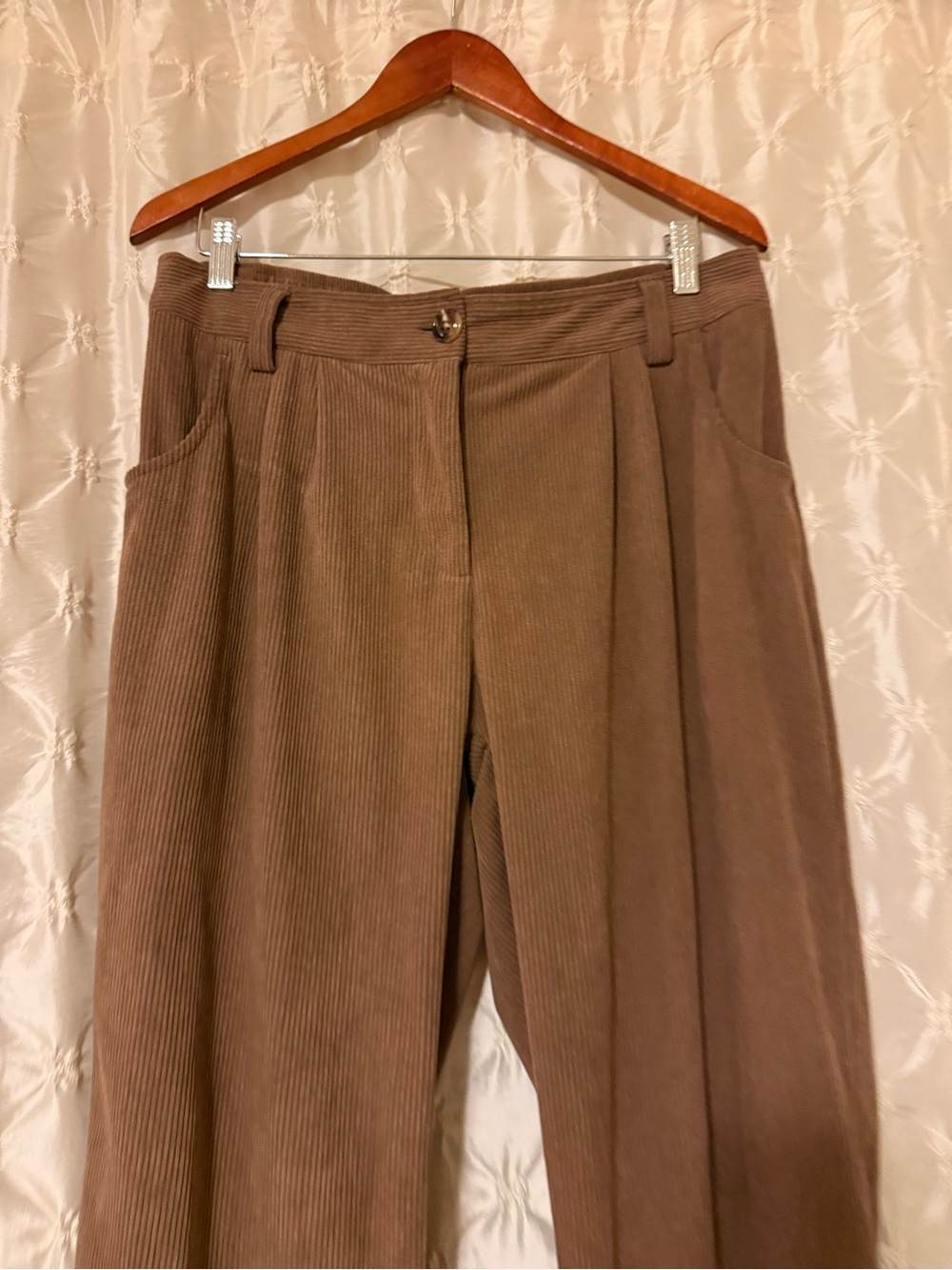 HALARA High Waisted Corduroy Pleated Straight Pants Acorn Brown Relaxed Trousers - Picture 4 of 12